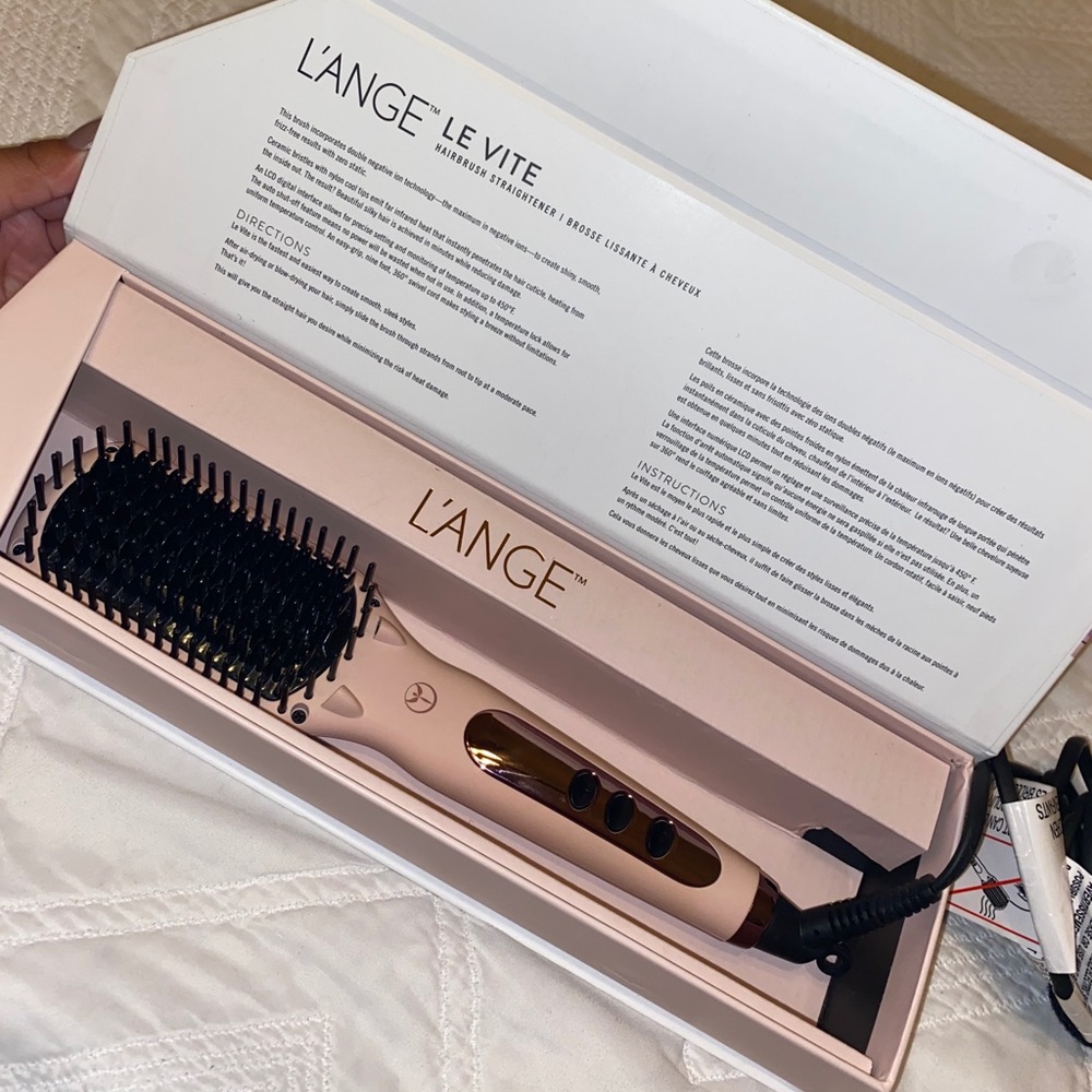L’ange Hairbrush straightener